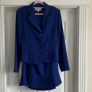 Danny & Nicole Elegant Blue Skirt Set